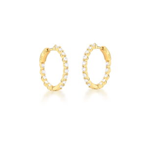 Brinco argola cravejada com zircônias brancas P banho ouro 18k.