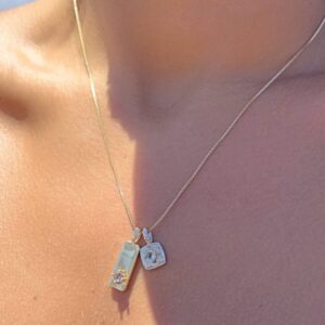 Colar pingentes medalha cristal paraíba  banho ouro 18k e ródio prata.