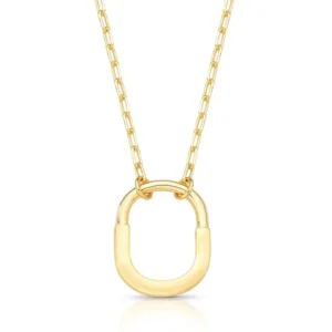 Colar com pingente oval vazado liso em banho ouro 18k.