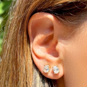 Conjunto de Brinco e Colar Oval com Zircônias Brancas em Banho de Ouro 18k. - Imagem 4