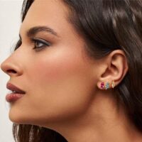 Brinco navete cristal rosa em banho ouro 18k.