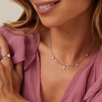 Colar Triângulos com Zircônias Brancas em Prata 925.