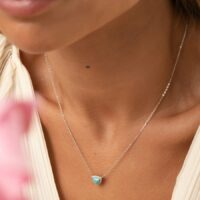 Colar Trillion com pingente Nano Turquesa e Zircônias Brancas em Prata 925.